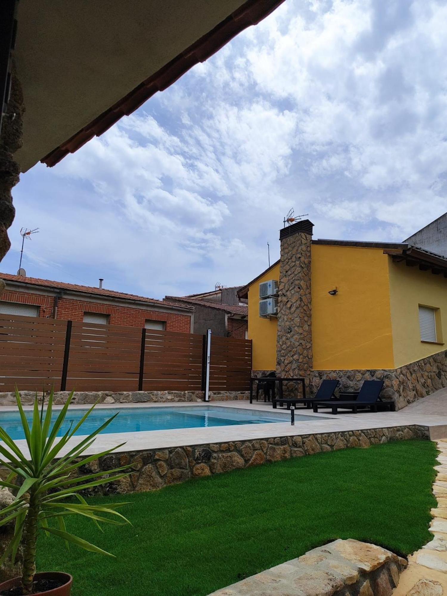 Villa La Casita De Ra Castillo de Bayuela Exterior foto
